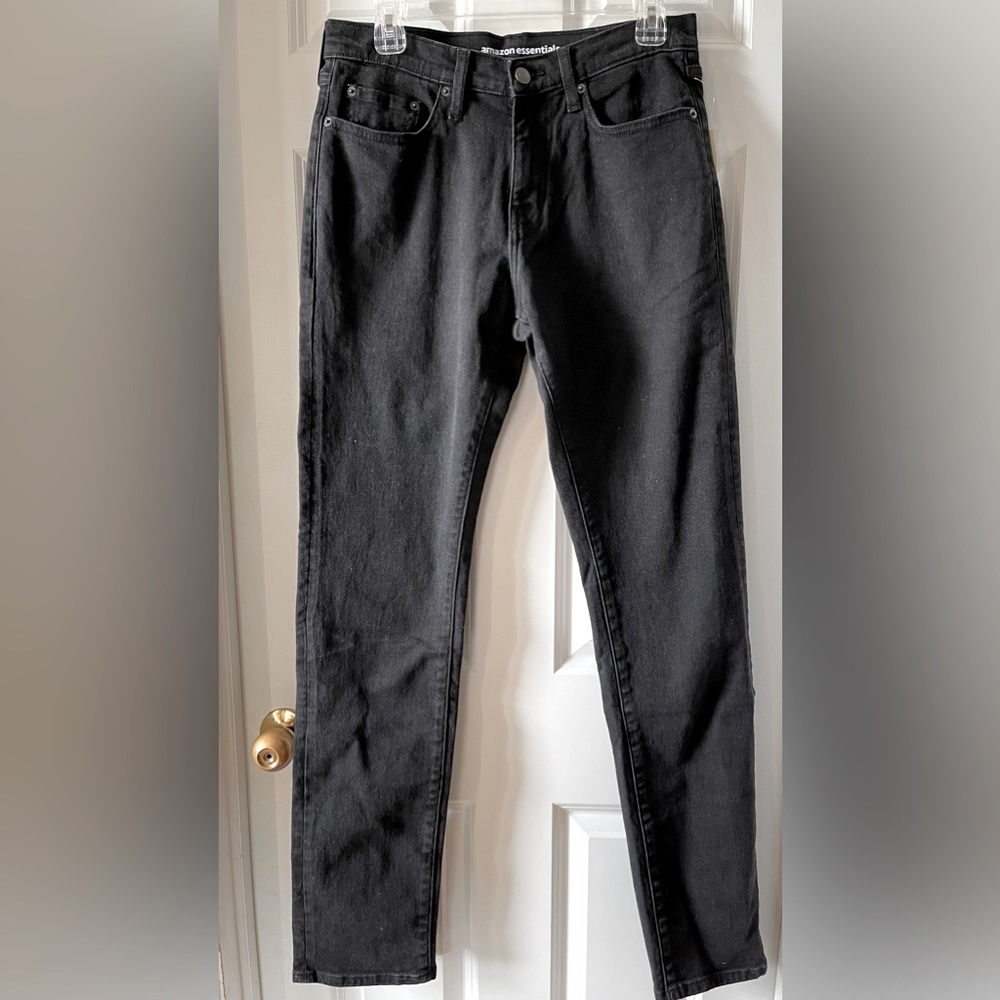 NWT Men’s Amazon Essentials Black Jeans, 29W X 34L